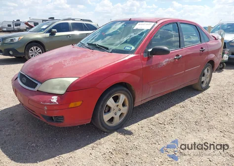 2005 Ford Focus Zx4 из США, поврежденный, VIN 1FAFP34N35W262327